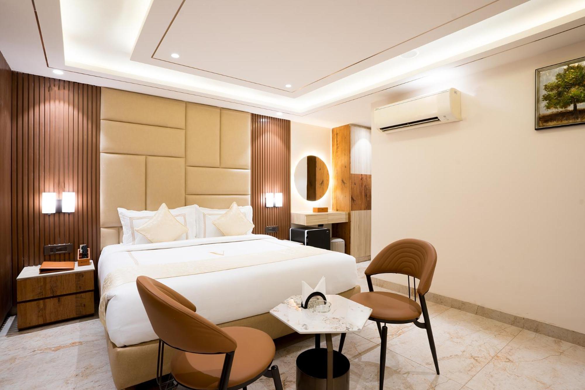 Oriva Vinflora Residency - Nr Lv Prasad Hospital, Banjara Hills Hotel Haiderabad Buitenkant foto