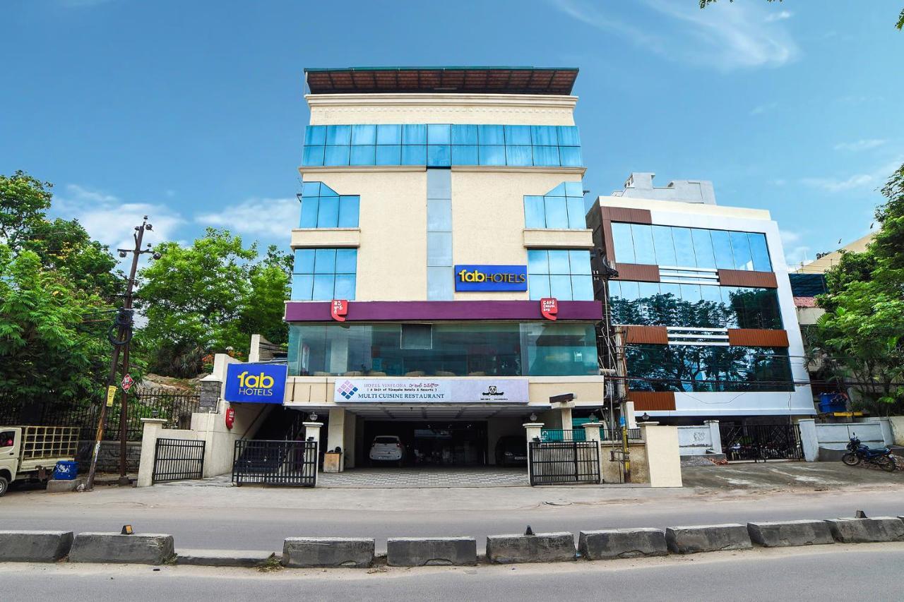 Oriva Vinflora Residency - Nr Lv Prasad Hospital, Banjara Hills Hotel Haiderabad Buitenkant foto